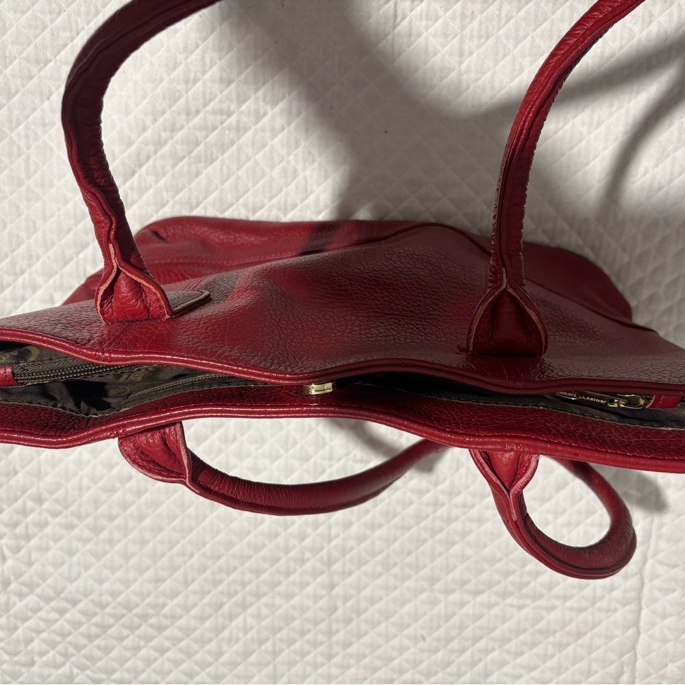 Ameri Leather Chic Red Pebbled Leather Tote - image 4